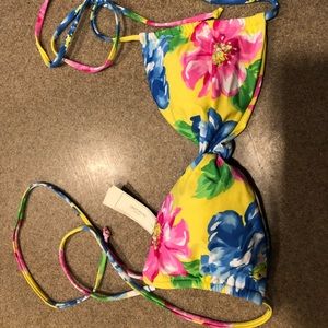 Gilly Hicks bikini top